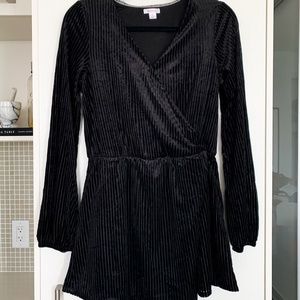 Target | Black Velvet | Stripped Holiday's Jumper